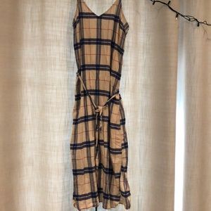 White midi dress